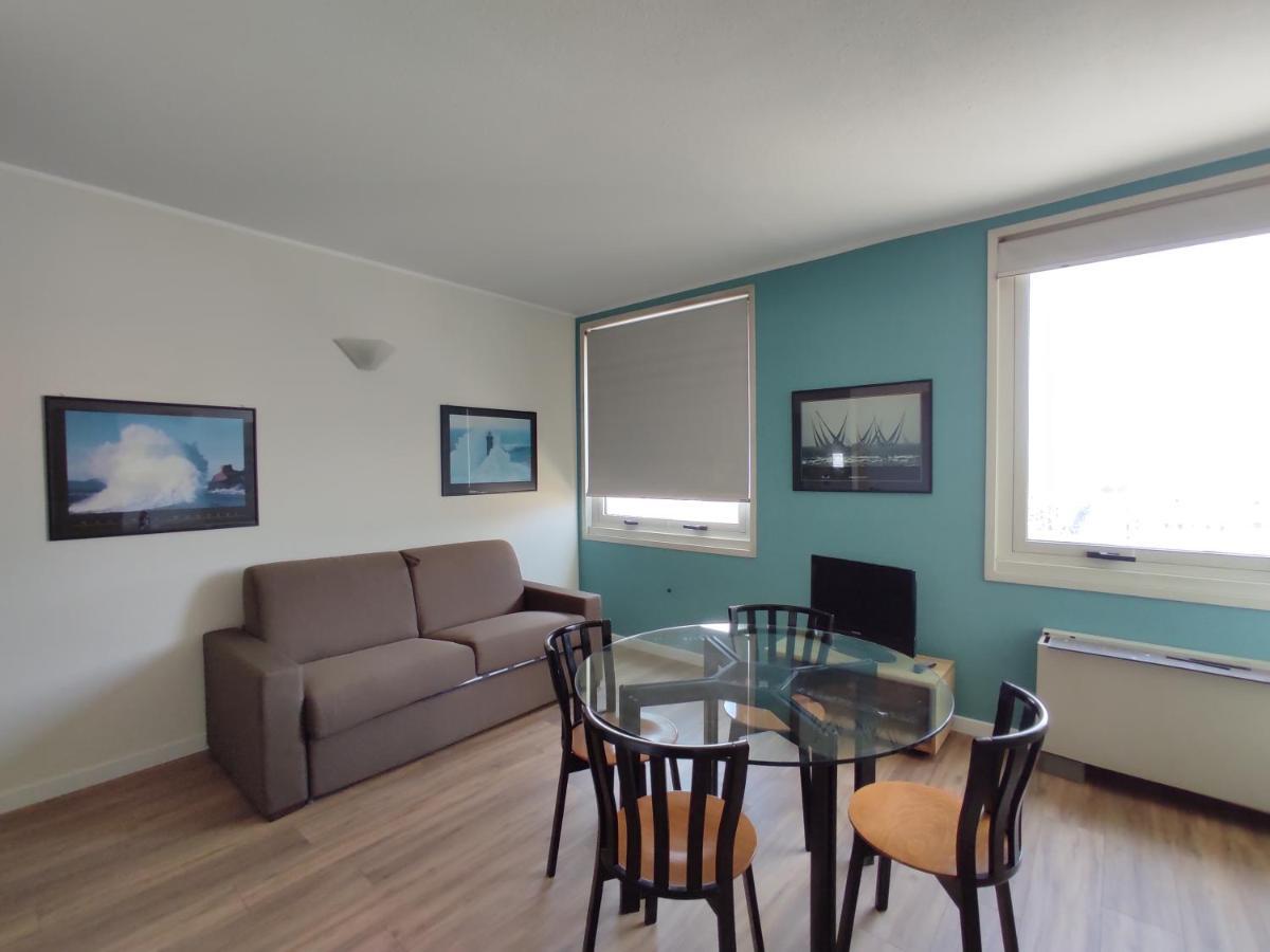 Business Homes Apartament *